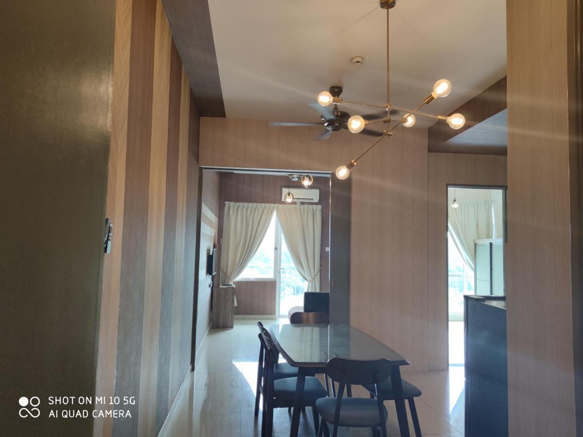 Bangi Gateway Service Apartment Kampong Sungai Ramal Dalam Esterno foto