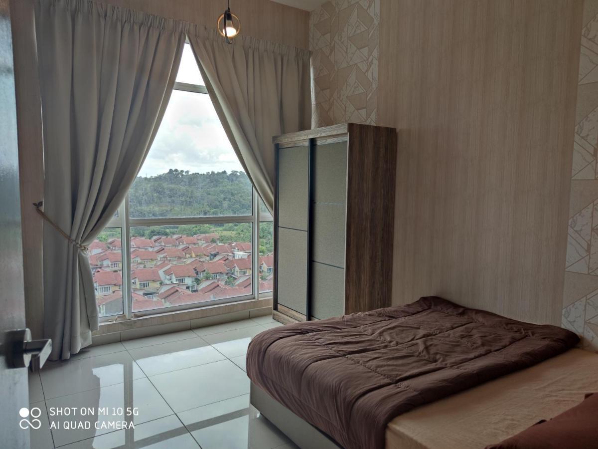Bangi Gateway Service Apartment Kampong Sungai Ramal Dalam Esterno foto